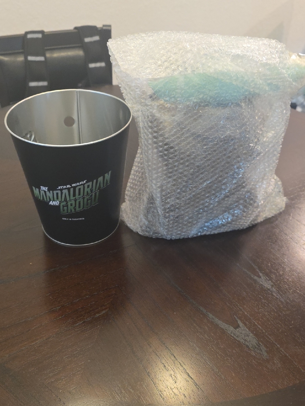 Rare Star Wars The Mandalorian and Grogu Metal Bucket - Black/Green